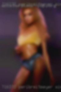 periBreitmeyer single nude